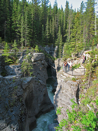 Maligne Canyon