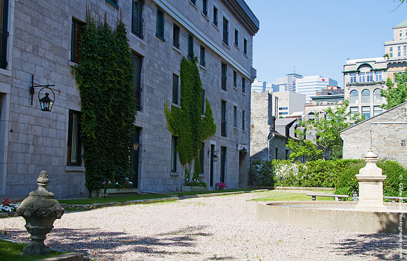 Residential Courtyard