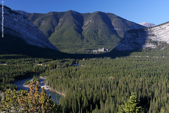 Bow River & Banff Springs Hotel