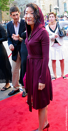 Sandra Oh attending the red carpet gala premier for "I Heart Huckabees" at the 2004 Toronto International Film Festival