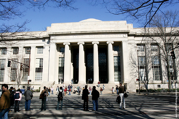 Massachusetts Institute of Technology