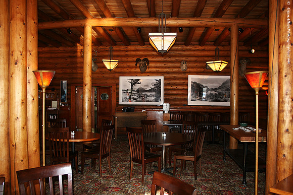 Num-Ti-Jah Lodge (1940, expanded 1950)